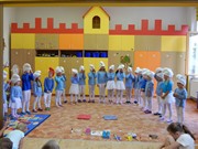 Šmoulové - závěrečné vystoupení 2017